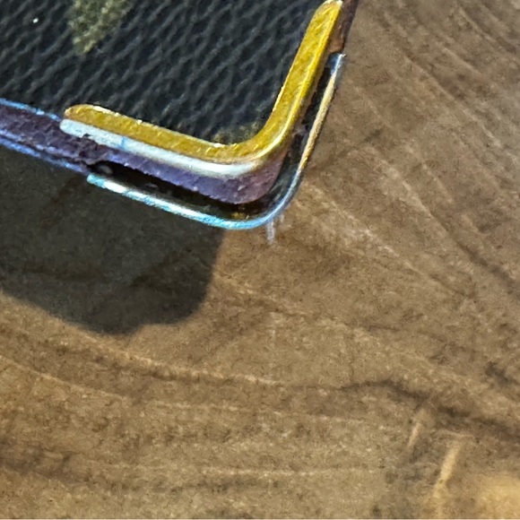 Louis Vuitton vintage monogram, passport holder very rare find - Picture 10 of 11